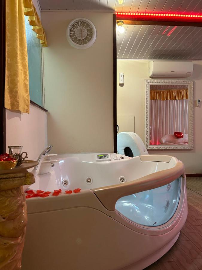 Dolcevita Suite Boutique Bologna Esterno foto